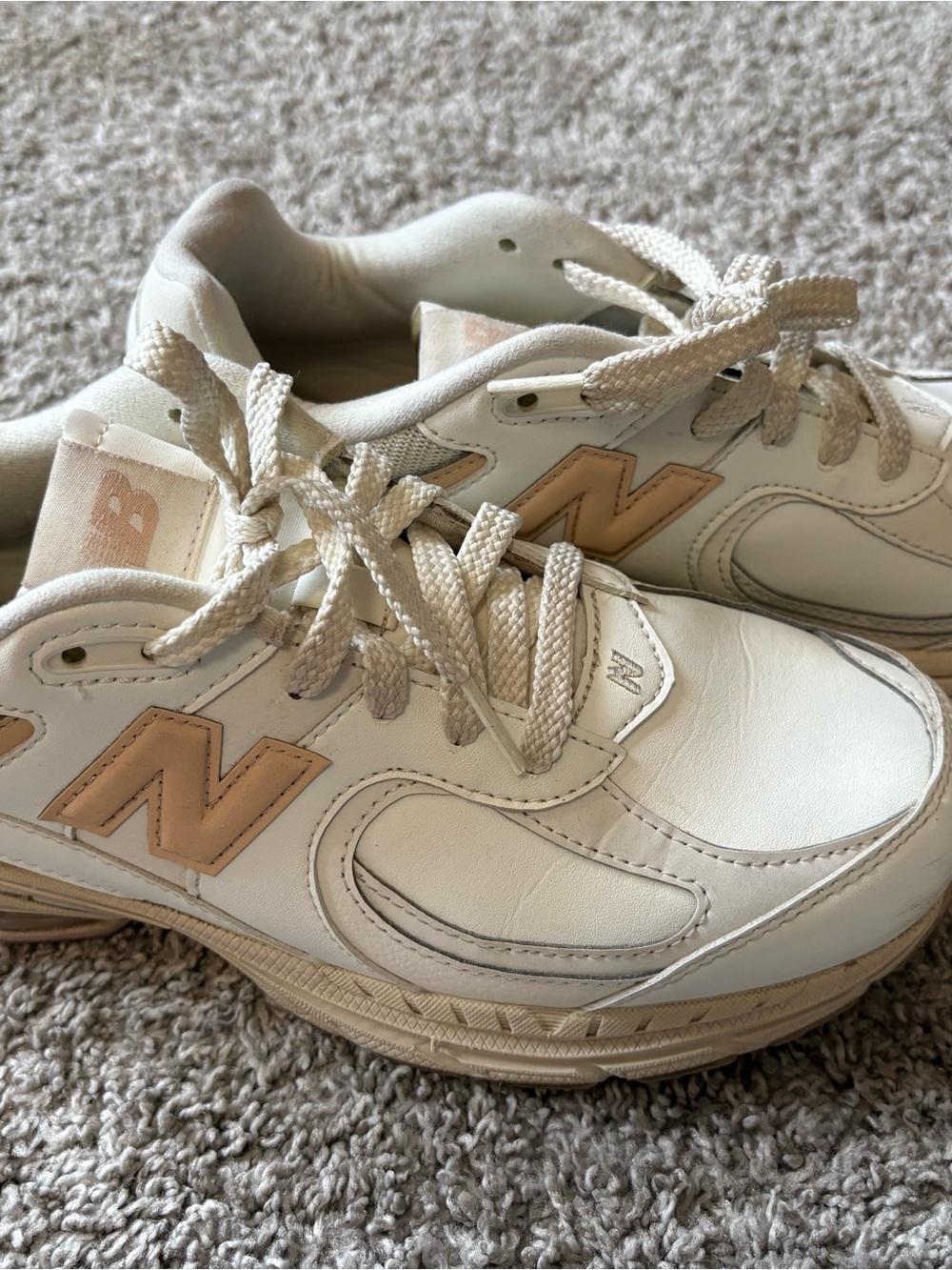 New Balance Off-White & Light Beige Leather Runners